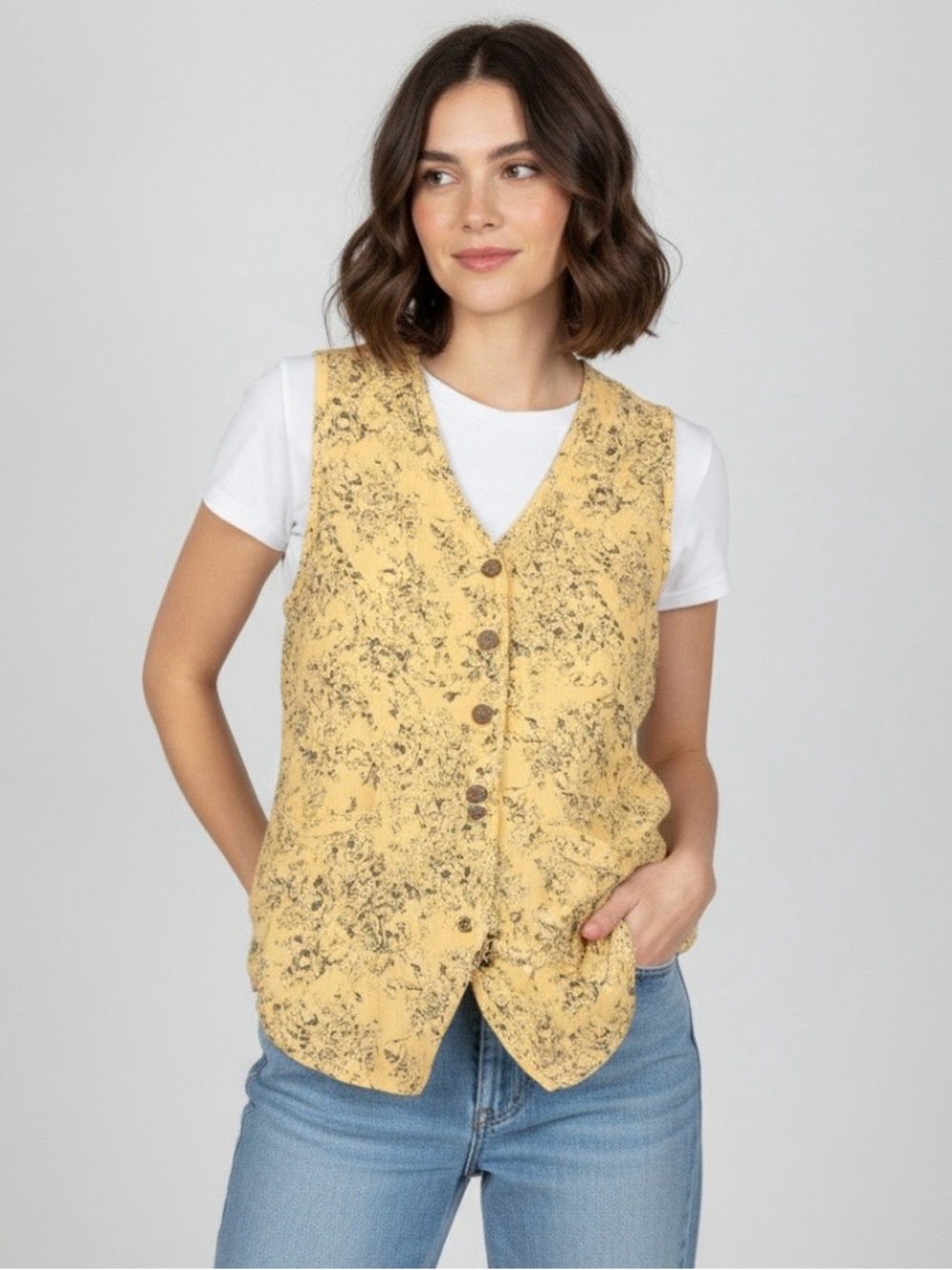 Soji Yellow Floral Rayon Sleeveless Button Front Vest with Pockets - Small